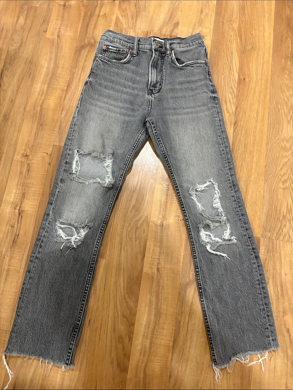 Zara Gray Distressed Straight-Leg Jeans